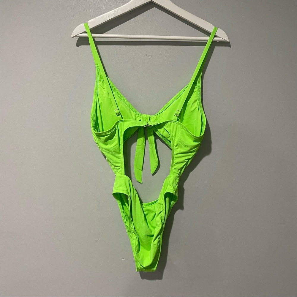NWT Dippin Daisys Glam One Piece Swimsuit Lime Green Large - Picture 4 of 7